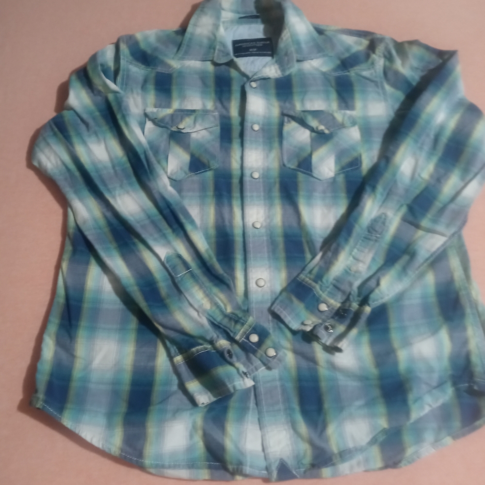 A&E Button Down - Picture 4 of 4